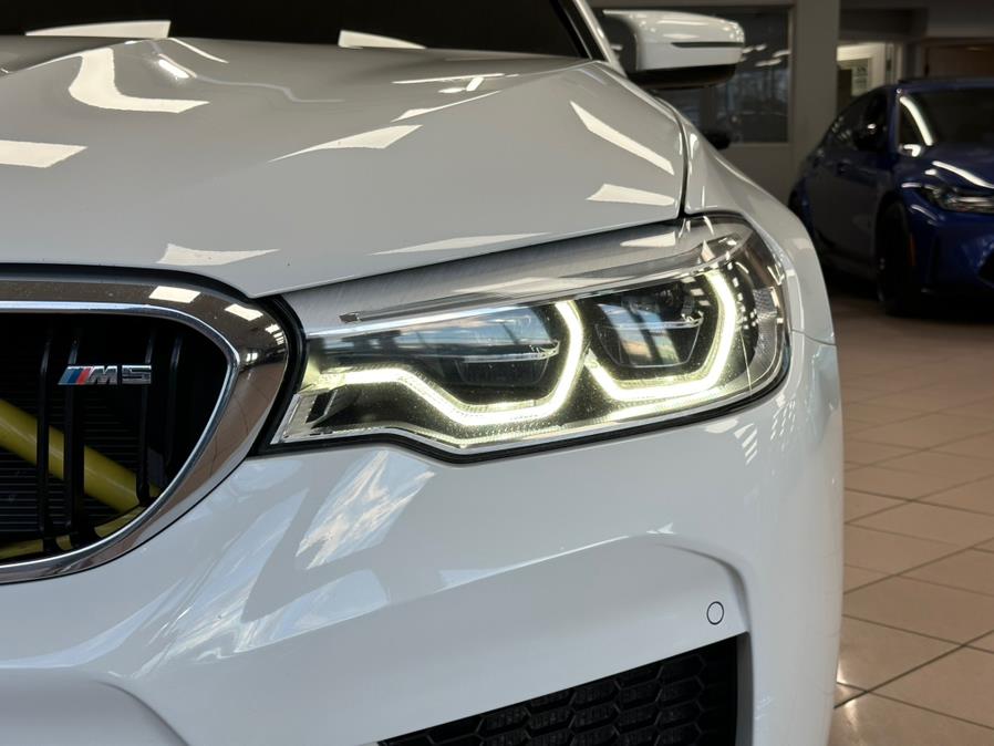 2018 BMW M5 Sedan photo