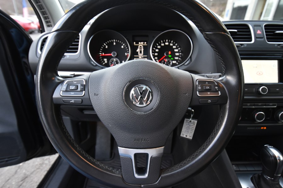 2013 Volkswagen Golf TDI photo