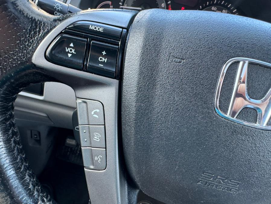 2016 Honda Odyssey 5dr EX-L w/Navi photo