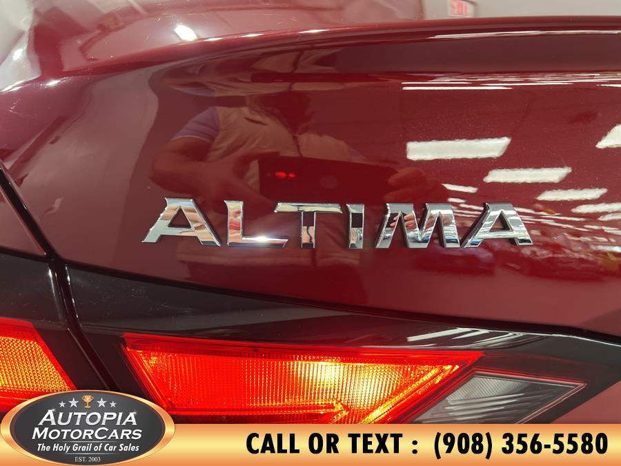 2021 Nissan Altima 2.5 SR Sedan photo
