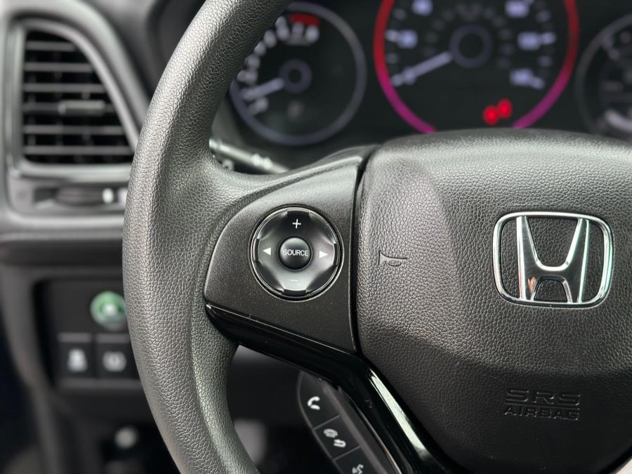 2018 Honda HR-V LX AWD CVT photo