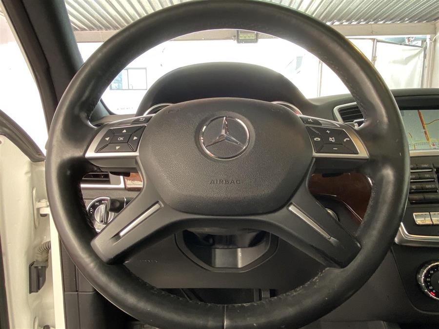 2015 Mercedes-Benz M-Class ML 350 photo