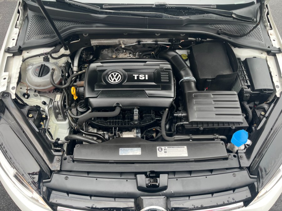 2017 Volkswagen Golf 1.8T 4-Door Wolfsburg Edition  photo