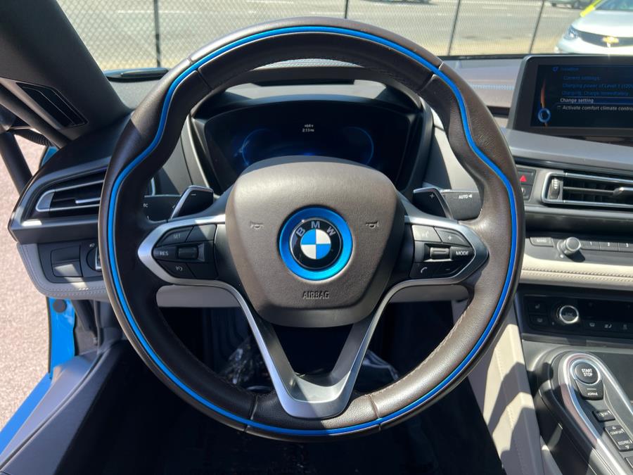 2016 BMW i8 Coupe photo