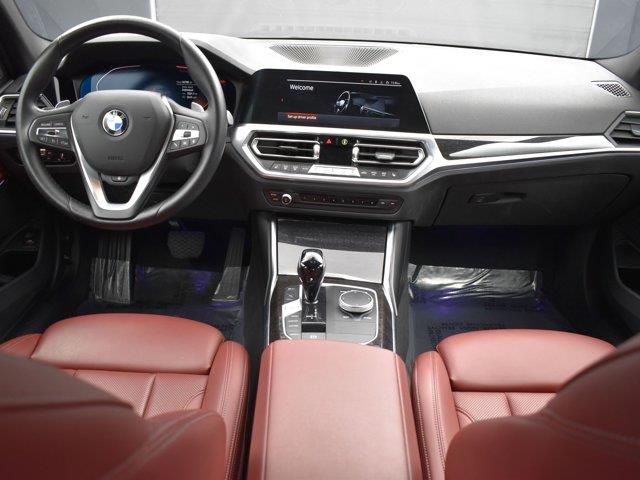 2022 BMW 3-Series 330i xDrive photo