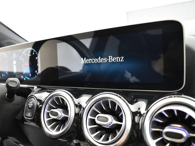 2021 Mercedes-Benz GLA GLA 250 photo