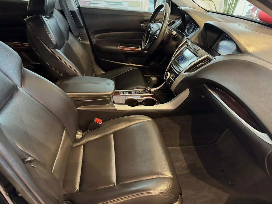 2015 Acura TLX 2.4 Sedan 4D photo