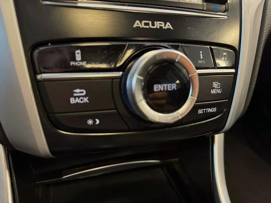 2015 Acura TLX 2.4 Sedan 4D photo
