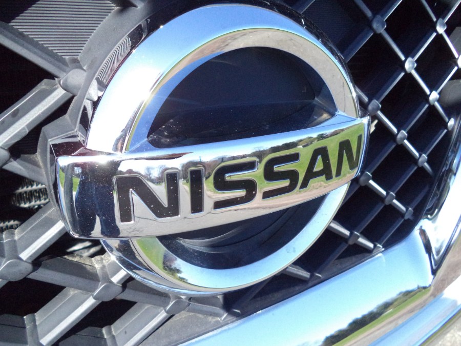 2011 Nissan Frontier S photo