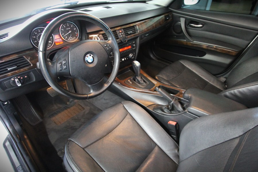 2011 BMW MDX 328i photo