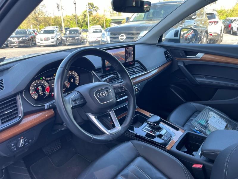 2021 Audi Q5 Premium Plus photo