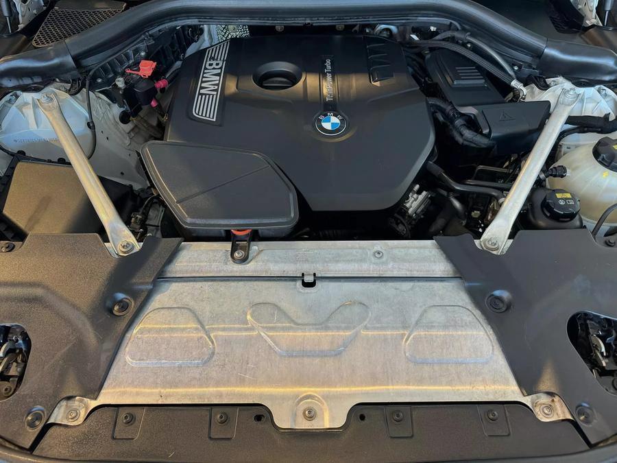 2019 BMW X3 sDrive30i Sport Utility 4D photo