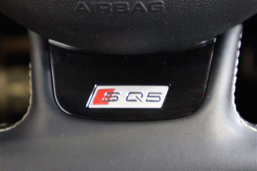 2015 Audi SQ5 PREMIUM PLUS photo