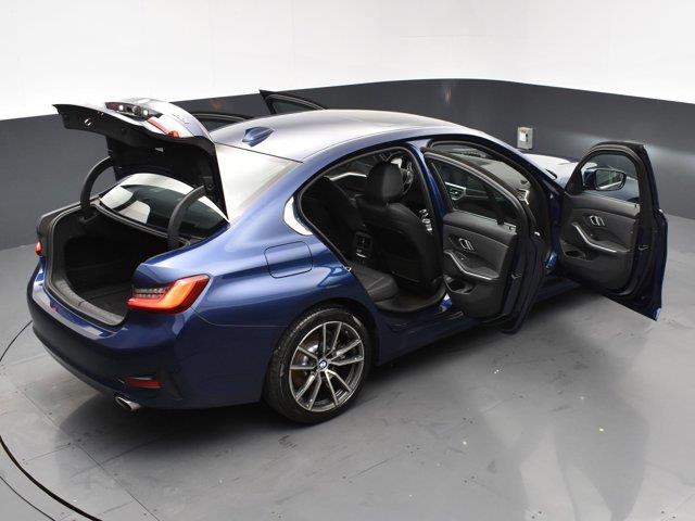 2020 BMW 3-Series 330i xDrive photo