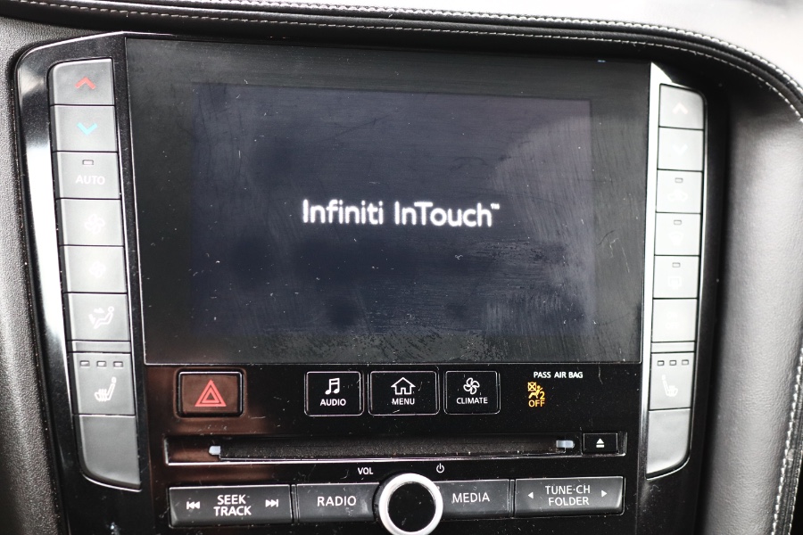 2021 Infiniti QX50 LUXE AWD photo