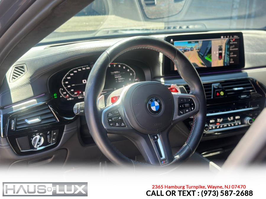 2022 BMW M5 Sedan photo