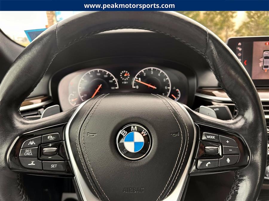 2019 BMW 5-Series 540i xDrive Sedan photo
