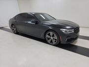 2018 BMW 7-Series 750i Sedan photo