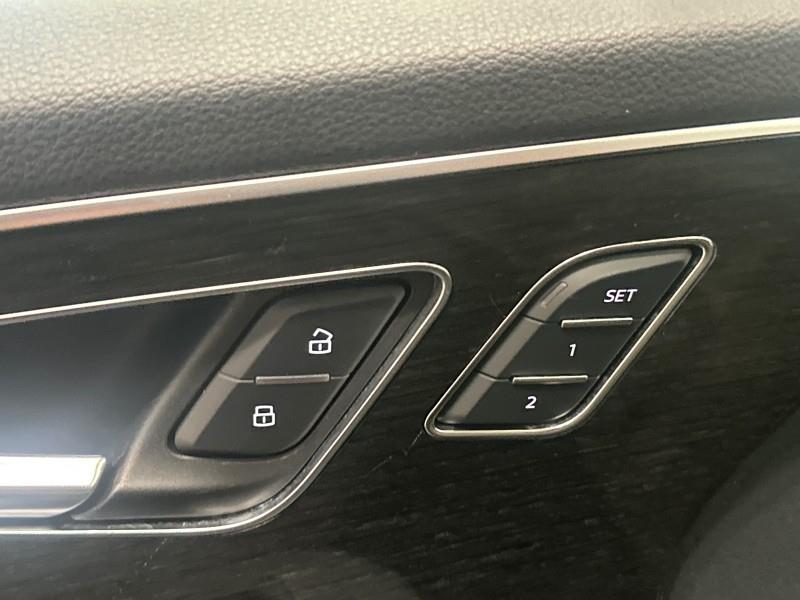 2021 Audi Q7 Premium Plus photo