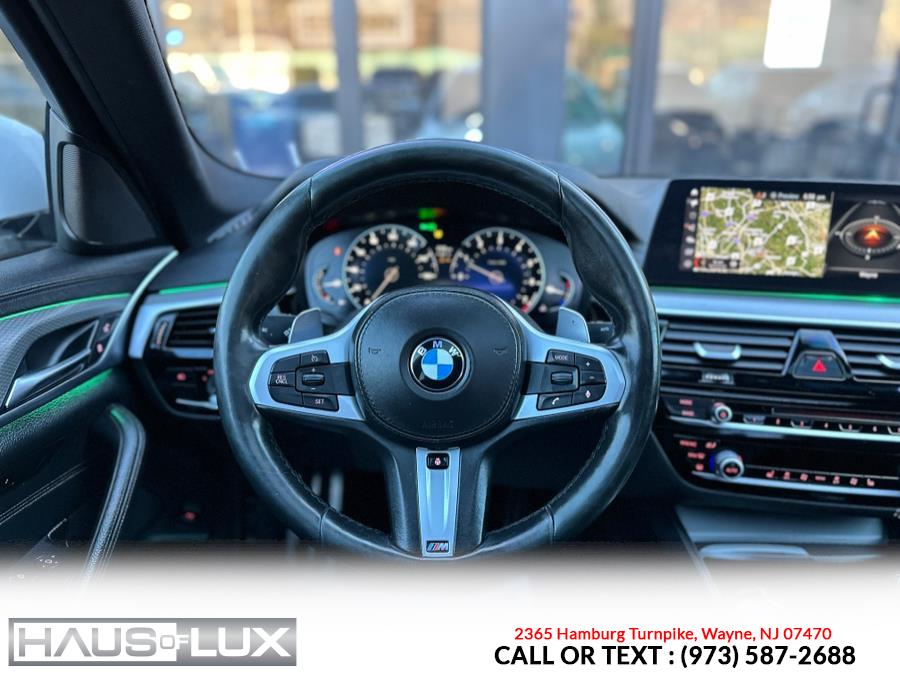 2018 BMW 5-Series 530i xDrive Sedan photo
