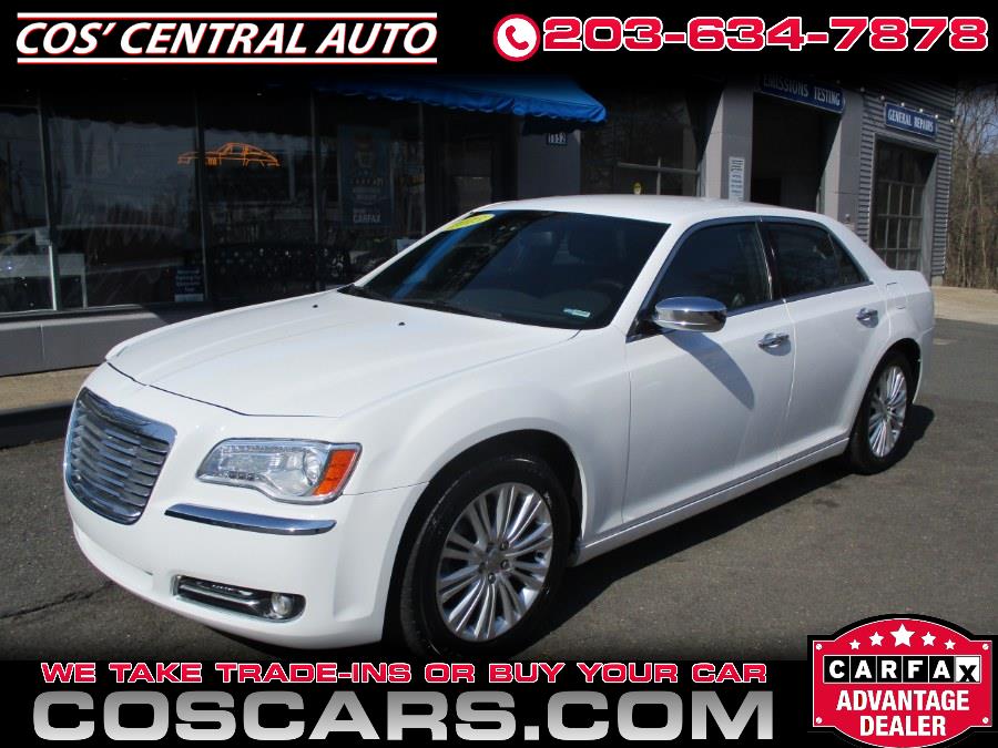 The 2013 Chrysler 300 C photos