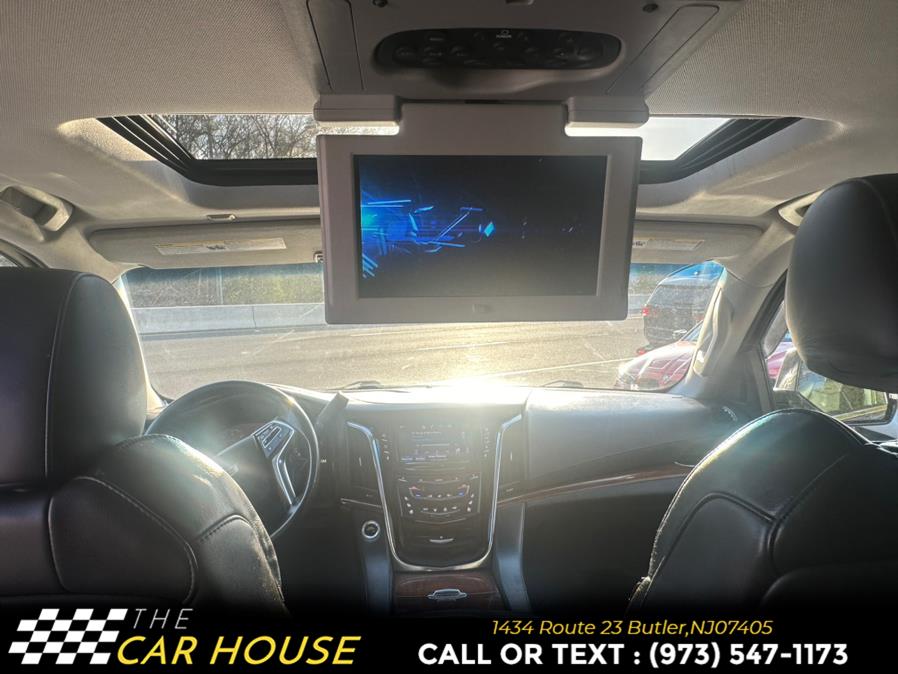 2015 Cadillac Escalade 4WD 4dr Luxury photo