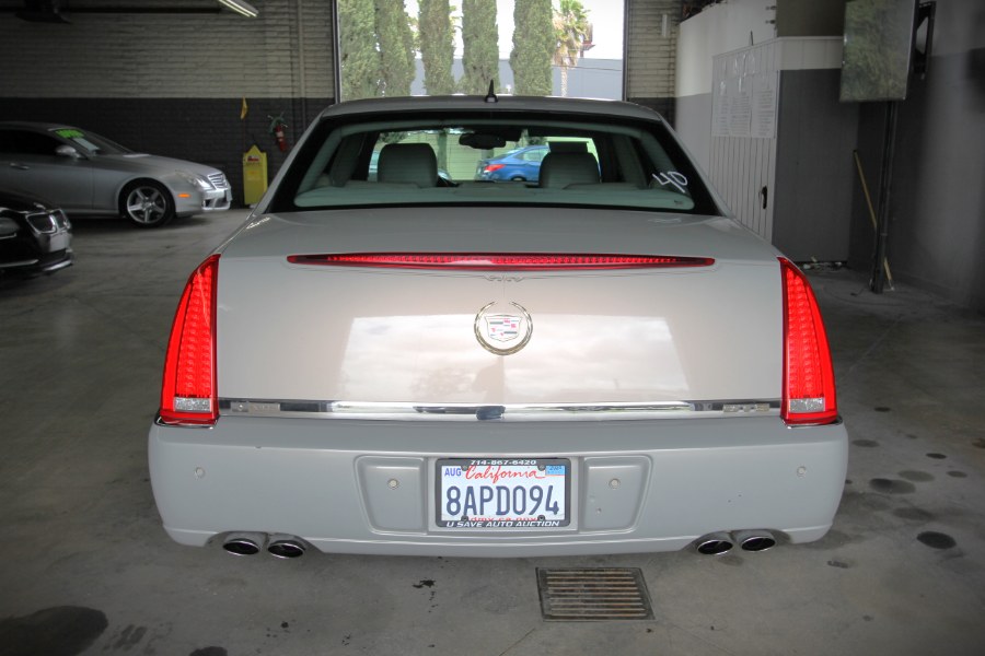 2008 Cadillac DTS photo