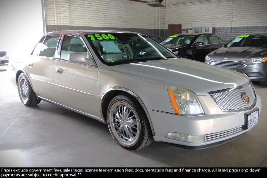 The 2008 Cadillac DTS photos