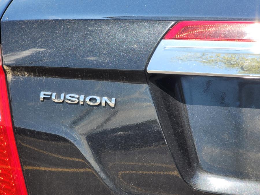 2011 Ford Fusion Hybrid photo