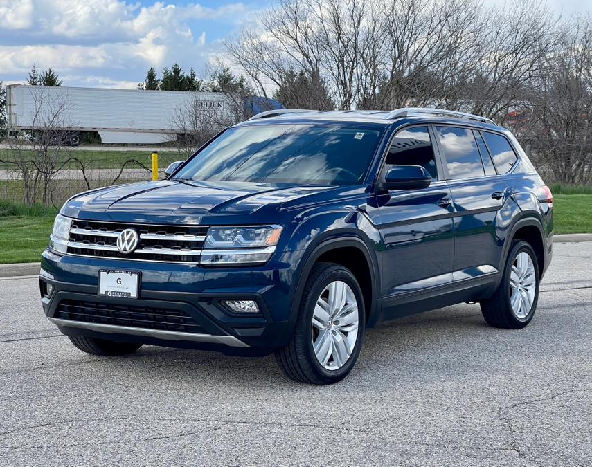 The 2019 Volkswagen Atlas SE w/Technology 4MOTION photos