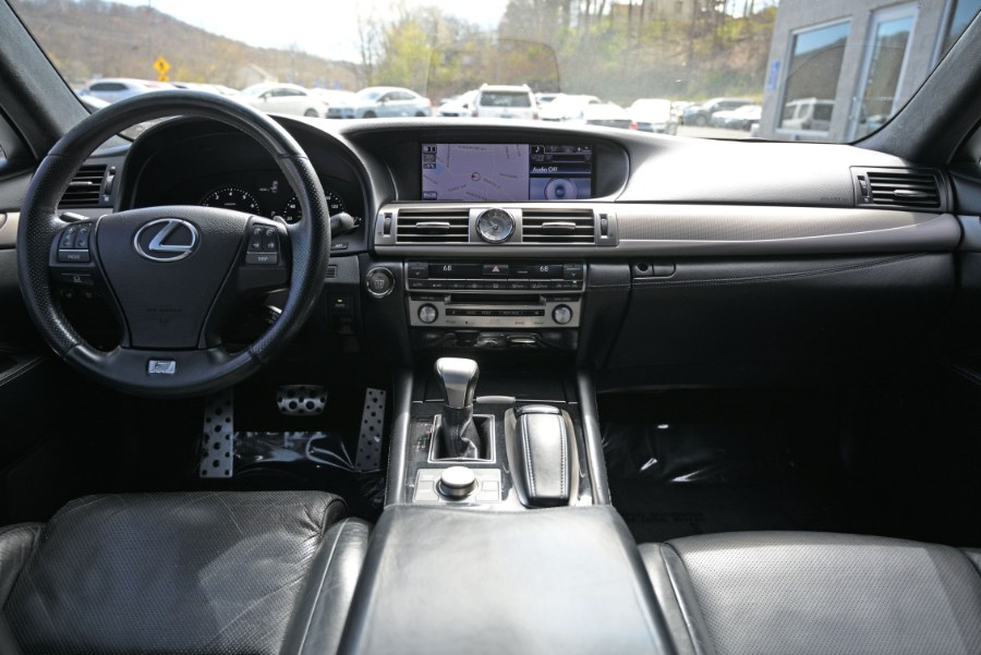 2013 Lexus LS 460 photo