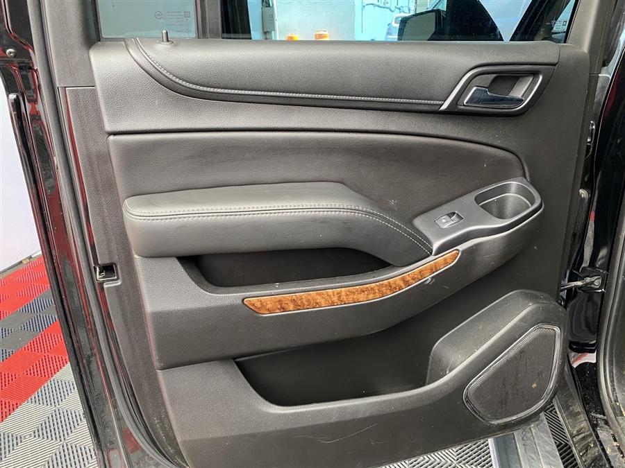 2018 Chevrolet Suburban Premier photo