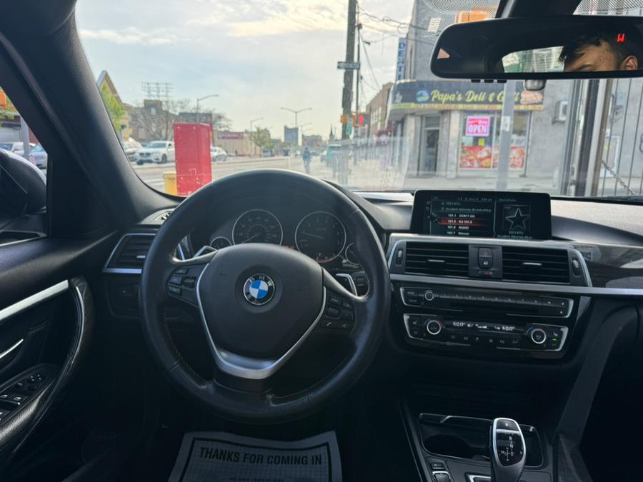 2017 BMW 3-Series 330i xDrive Sedan South Africa photo