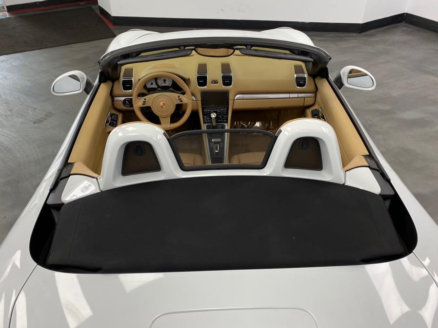 2015 Porsche Boxster 2dr Roadster photo