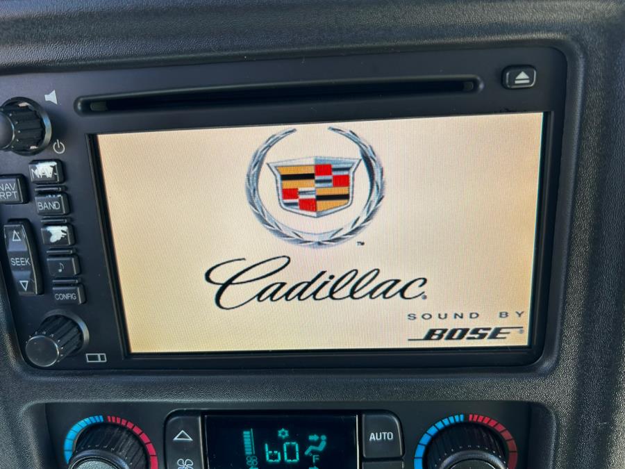 2005 Cadillac Escalade EXT photo