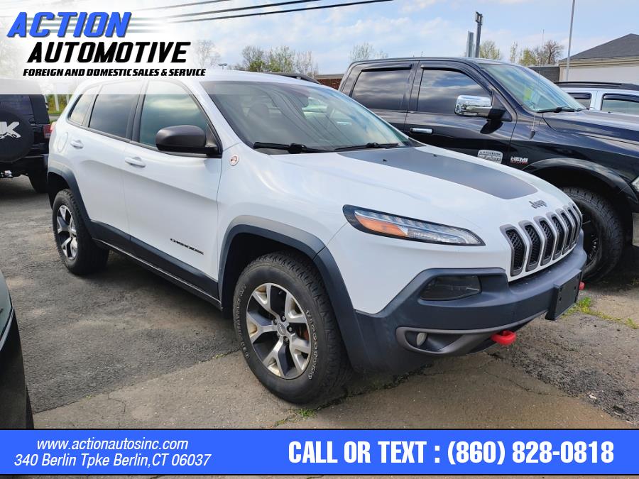 2015 Jeep Cherokee 4WD 4dr Trailhawk photo