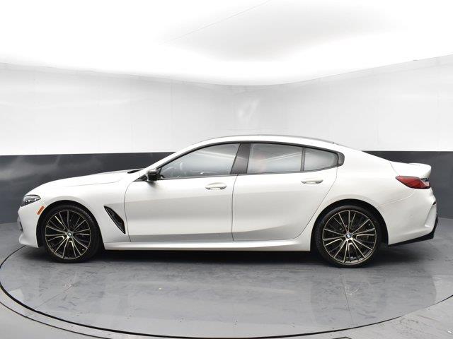 2022 BMW 8-Series M850i photo