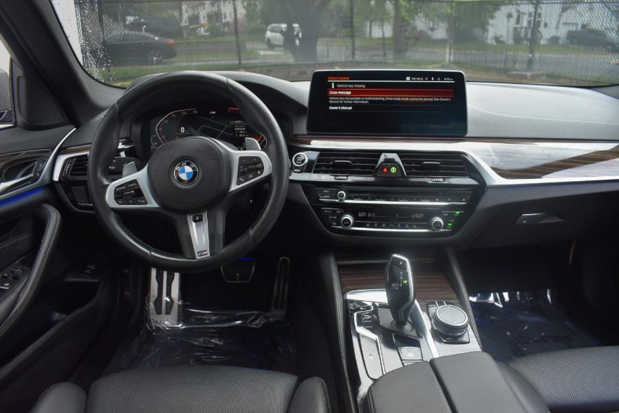 2021 BMW 5-Series 530i xDrive Sedan M Sport photo