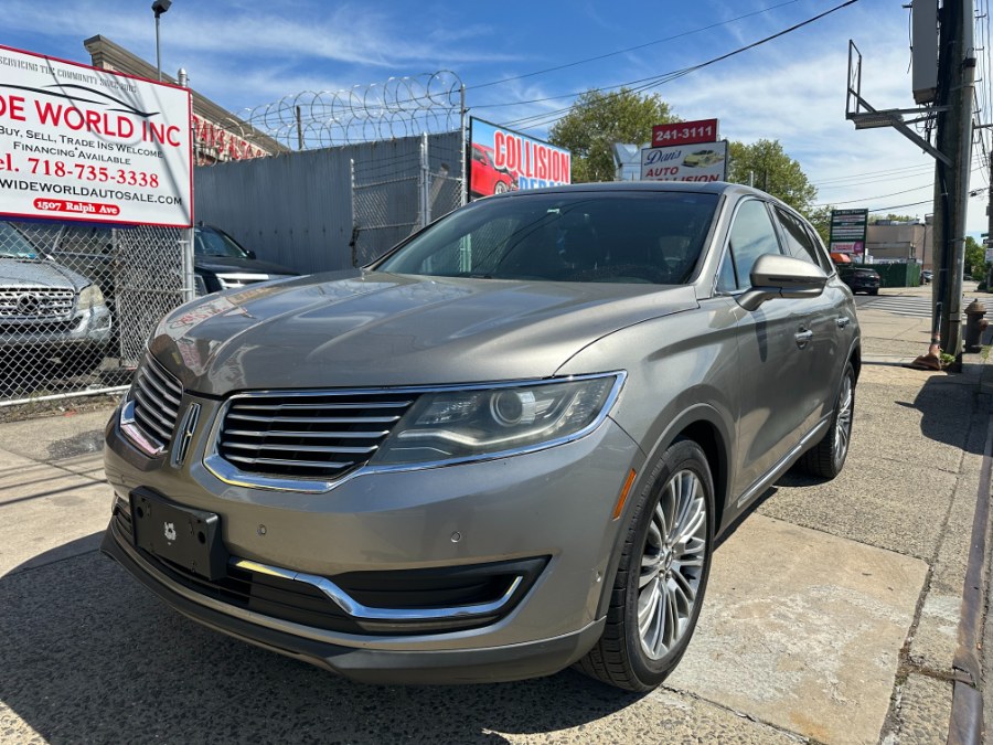 The 2016 Lincoln MKX FWD 4dr Reserve photos