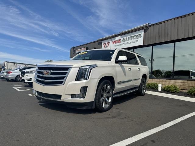 2015 Cadillac Escalade ESV Luxury photo