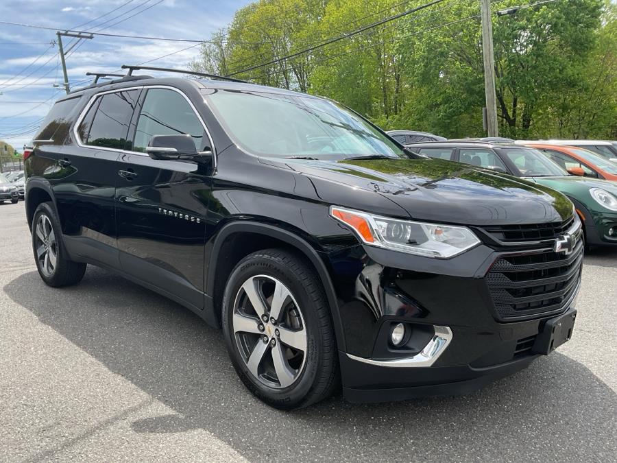 2020 Chevrolet Traverse AWD 4dr LT Leather photo