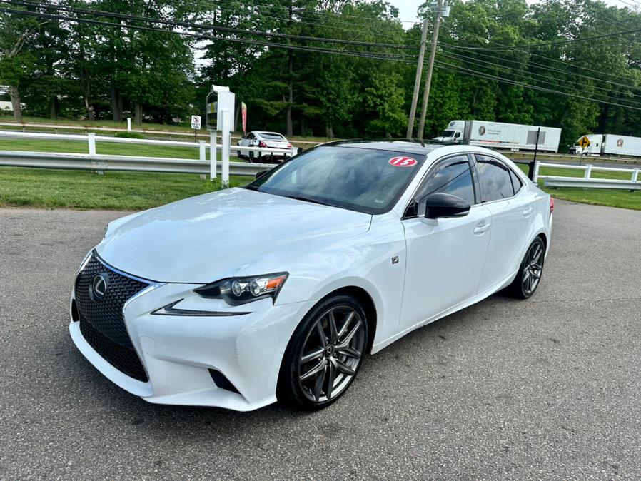 2015 Lexus IS 350 photo