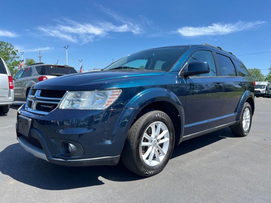 2013 Dodge Journey FWD 4dr SXT photo