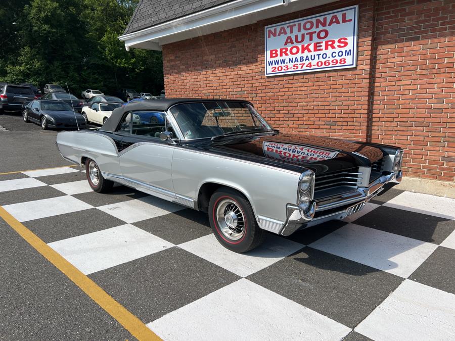 1964 Pontiac Bonneville BASE photo