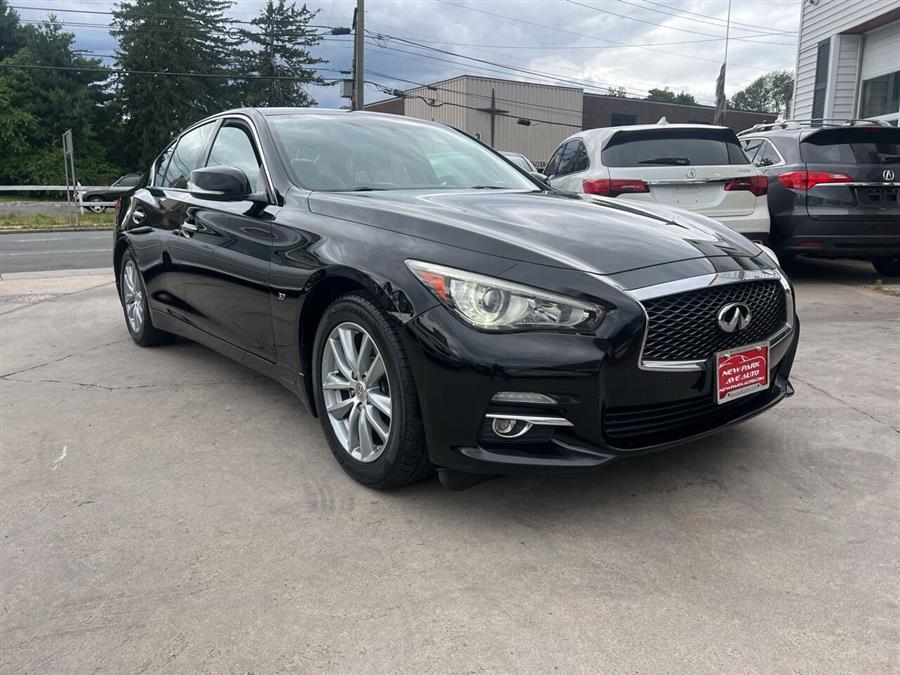 2014 Infiniti Q50 photo