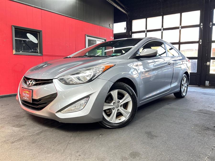 2013 Hyundai Elantra Coupe GS photo