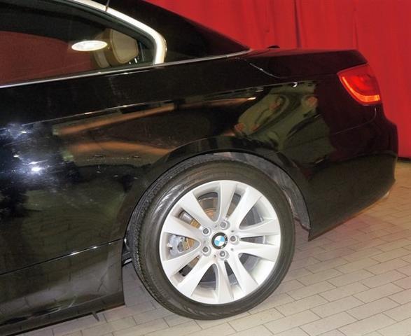 2011 BMW Legend 328i photo