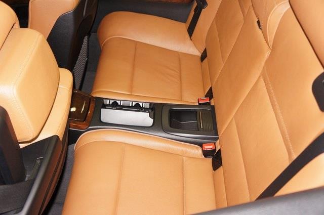 2011 BMW Legend 328i photo