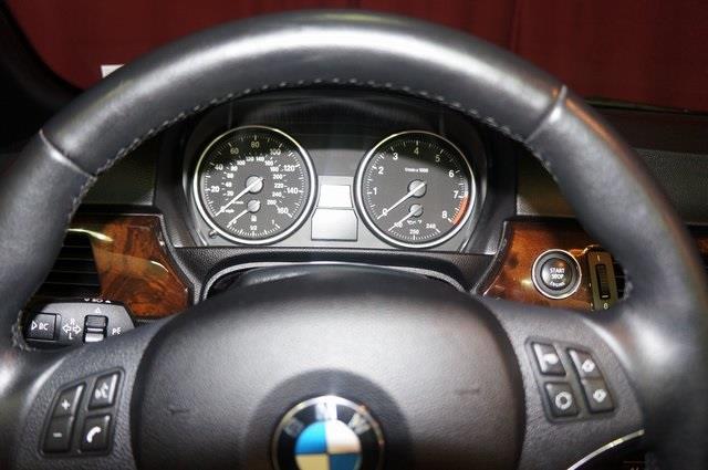 2011 BMW Legend 328i photo