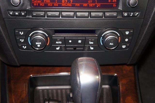 2011 BMW Legend 328i photo